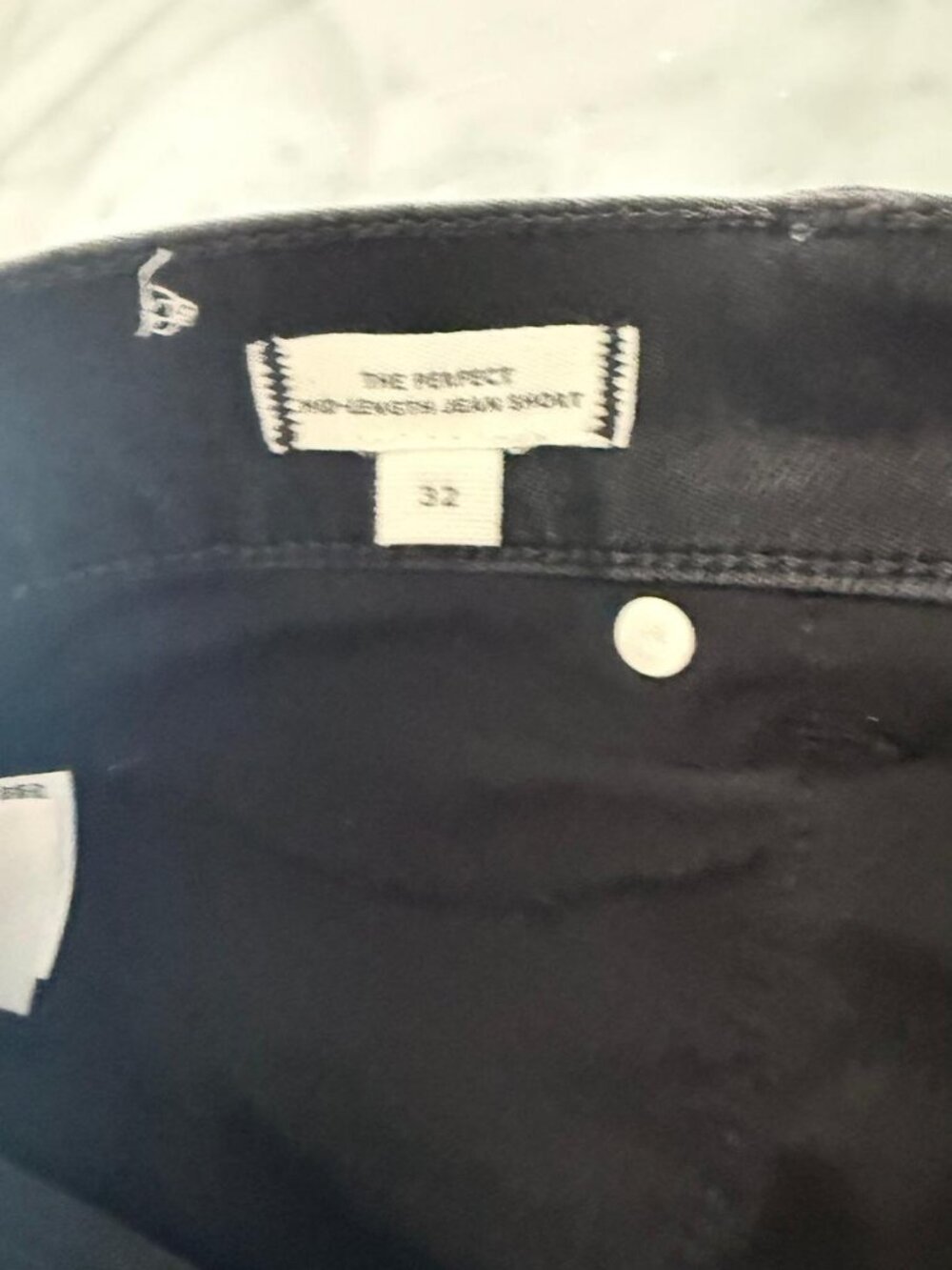 NWT Madewell The Perfect Vintage Mid-Length Jean Shorts | Black | Size 32 - Picture 5 of 6